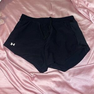 Black Under Armour shorts